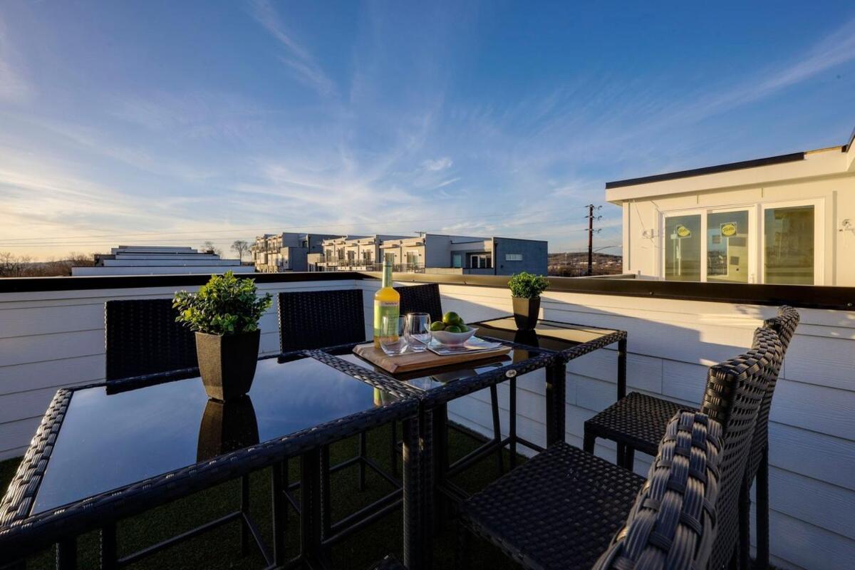 10 Percent Off Elevator Rooftop With Hot Tub & Views Villa Nashville Exterior photo