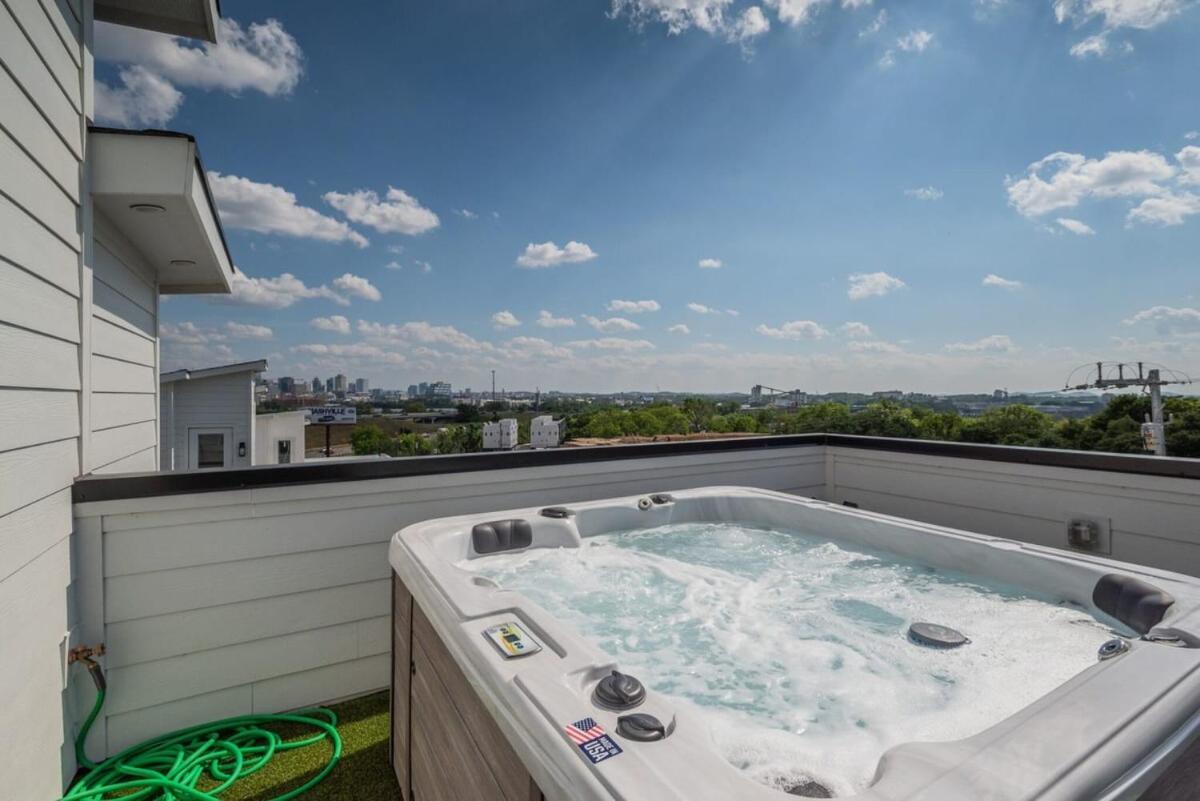 10 Percent Off Elevator Rooftop With Hot Tub & Views Villa Nashville Exterior photo